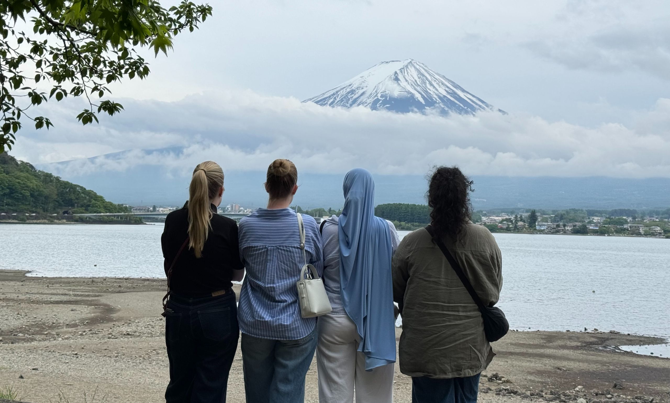 Traveling with us looks like: